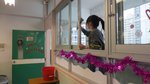 20141219-cleaning_classroom-16