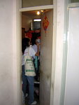 20041016-cleaning_aged-31