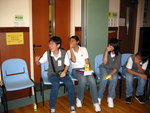 20041016-cleaning_aged-58
