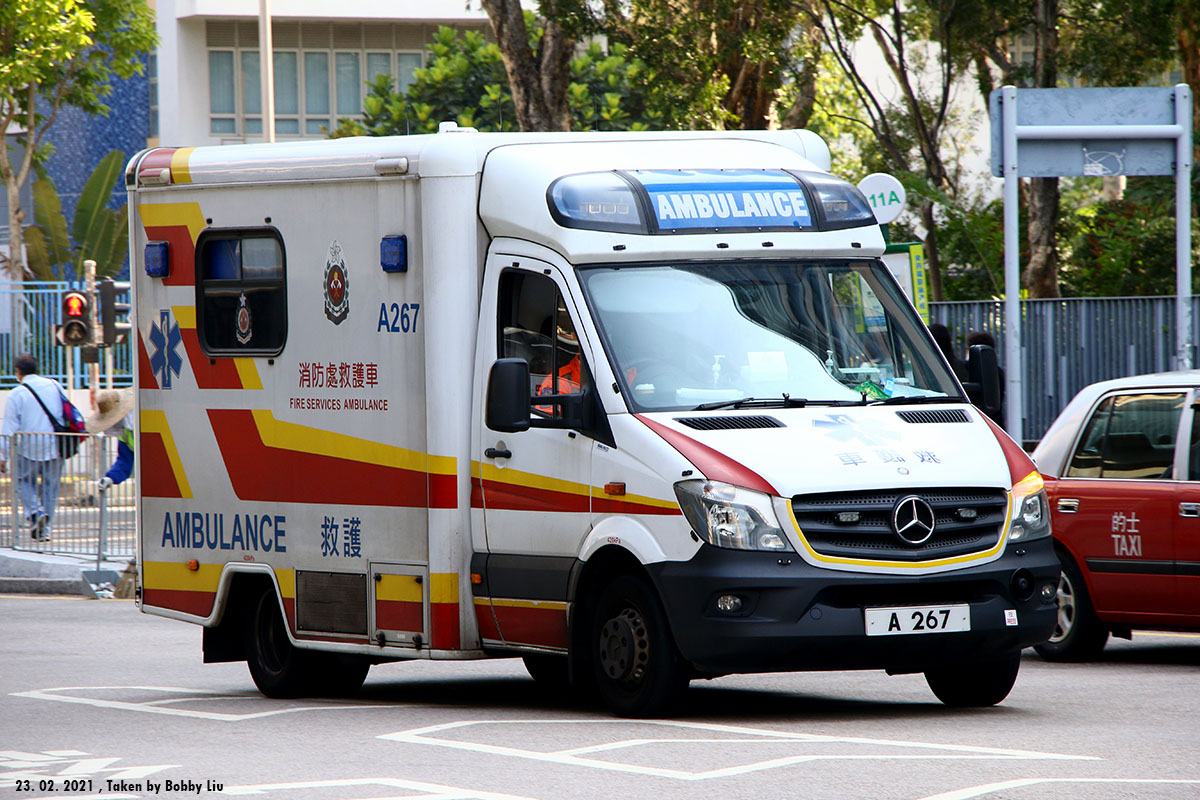 Ambulance in HK :: 174 -- fotop.net photo sharing network