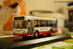 ukbus3025_02