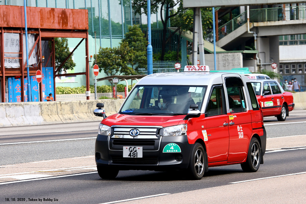 Toyota jpn taxi фото