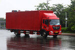 yuet_b_pj162_02