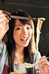 「賣相好突出，俾個份量嚇親，紅燒翅都幾惹味，一個人實食唔晒。」
