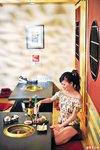 跪坐在榻榻米上燒和牛，油香撲鼻，別有一番「和味」