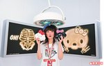 連照 X光片都頭戴蝴蝶結，果然已經與蝴蝶結連成一體