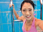 水中人面對焦，清到水泡都見到