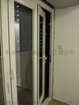 西環高街富裕大廈鋁質玻璃趟摺疊門 (28)