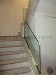九龍塘安域道珏堡樓梯玻璃扶手工程 (1)