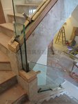 九龍塘安域道珏堡樓梯玻璃扶手工程 (5)