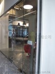 觀塘天星中心強化玻璃門間隔工程 (13)