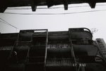 F1370002