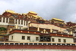 松贊林寺被譽為"小布達拉宮" 整個建築仿西藏布達拉宮設計. 松贊林寺是藏傳佛教寺廟,又稱歸化寺,是川滇一帶的黃教中心.20150926112552_IMG_4162