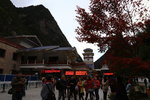 景區早上7點售票，門票¥220，觀光車¥90。可預售一天門票。九寨溝口位於海拔1996米。