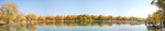 水映胡楊,色入湖中,將整個湖水渲染得五彩斑斕
6226_29