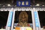 靈巖寺沿襲北魏年間寺廟的經典,三座大殿的主佛像,用巨大的香樟打造
IMG_5270