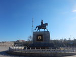 成吉思汗公園位于烏蘭浩特巿城北的罕山之巔,成吉思汗廟坐落其中,是當今世界上紀念成吉思汗的唯一祠廟,是內蒙古自治區重點文物保護單位.
DSCN3192