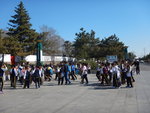 一班學子參觀成吉思汗庙
DSCN3212