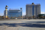 成吉思汗廣場,是內蒙古自治區境內最大的廣場,也是呼倫貝尔巿海拉尔區的標誌性建築之一. 
IMG_7619