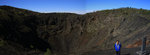 黑龍山海拔515.9米,是五大連池第二大火山.這里火山地貎完整,被地質學家譽為不可多得的火山地質陳列館,它主要由石海,水帘洞,仙女宮,火山森林,火山口等景點組成.
9854_55
