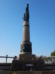 "防洪紀念塔"為中心,因俄羅斯古典式建築風格而聞名.同時也是哈尔濱的象徵,是為了紀念哈尔濱人民戰勝二次特大洪水而建立的.
DSCN4872