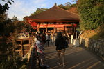 奧之院有著本堂更古老的歷史,是清水寺的發源地.奧之可看到京都巿景外,更是拍攝本堂最近的好位置.
IMG_9493