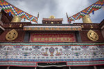 公元7世紀時，八廓街是由轉經人踏出來的小徑。到15世紀，隨着藏傳佛教的大行其道，大昭寺成為藏民的朝聖中心。1M5A0214.jpg_