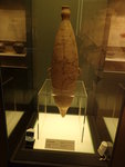 葫蘆形口紅陶尖底瓶(公元前4800-前3800年) PA124911