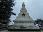 諾那塔(也稱喇嘛塔),于1991年由佛界捐資修復.原塔是西康大活佛諾那呼圖克的舍利塔.
PA277538.jpg_