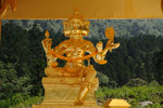 '四面佛'即'大梵天王'在泰國被稱為'有求必應佛,該佛有四尊佛面,以順時針為序分別代表愛情、事業、健康與財運，掌管人間一切事物,是泰國香火最旺的神像。
DSC_0457