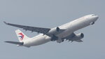 00031081